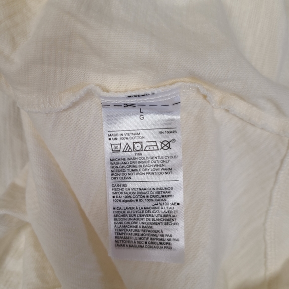 Old Navy Large cream women's graphic tee - Picture 2 of 4